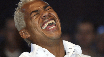 Ex-São Paulo se machuca logo ao pisar em campo por rival do Paulistão